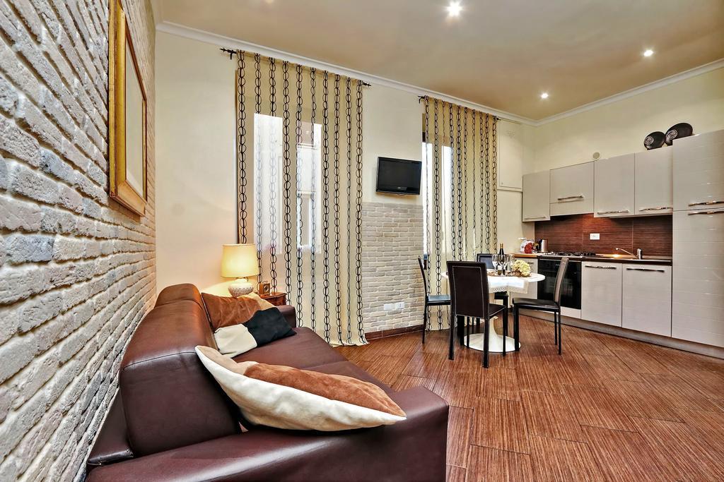 Apartamento Una Notte Ai Musei Vaticani Roma Habitación foto