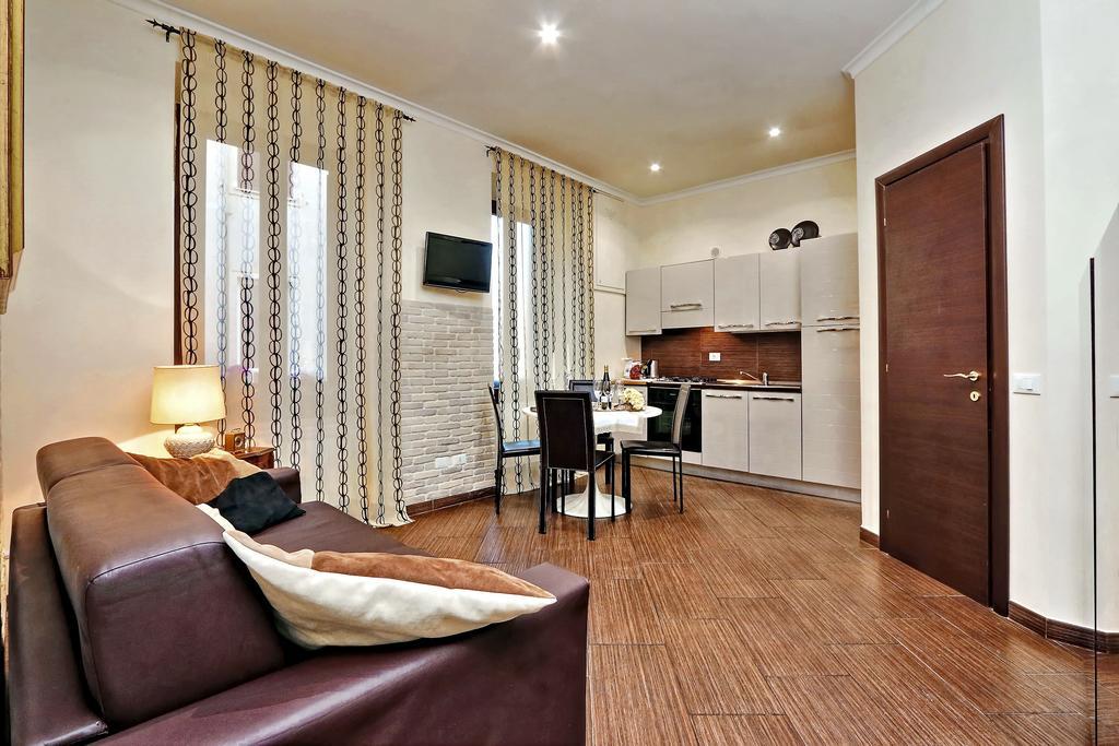 Apartamento Una Notte Ai Musei Vaticani Roma Habitación foto